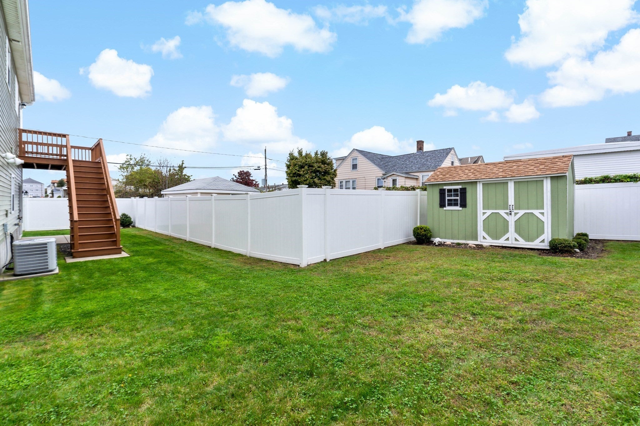 10 Tiffany Dr, Fall River, MA Photo #35