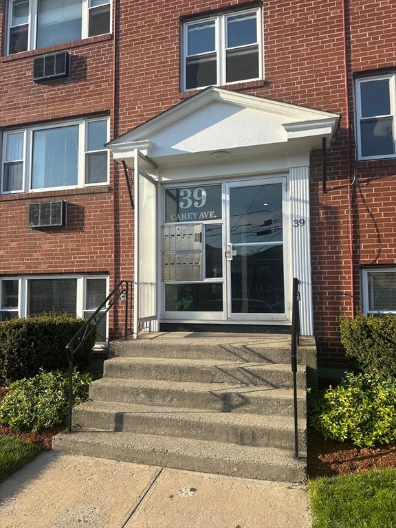 39 Carey Ave #7, Watertown, MA, 39 Carey Ave #7, Watertown, MA Photo #1