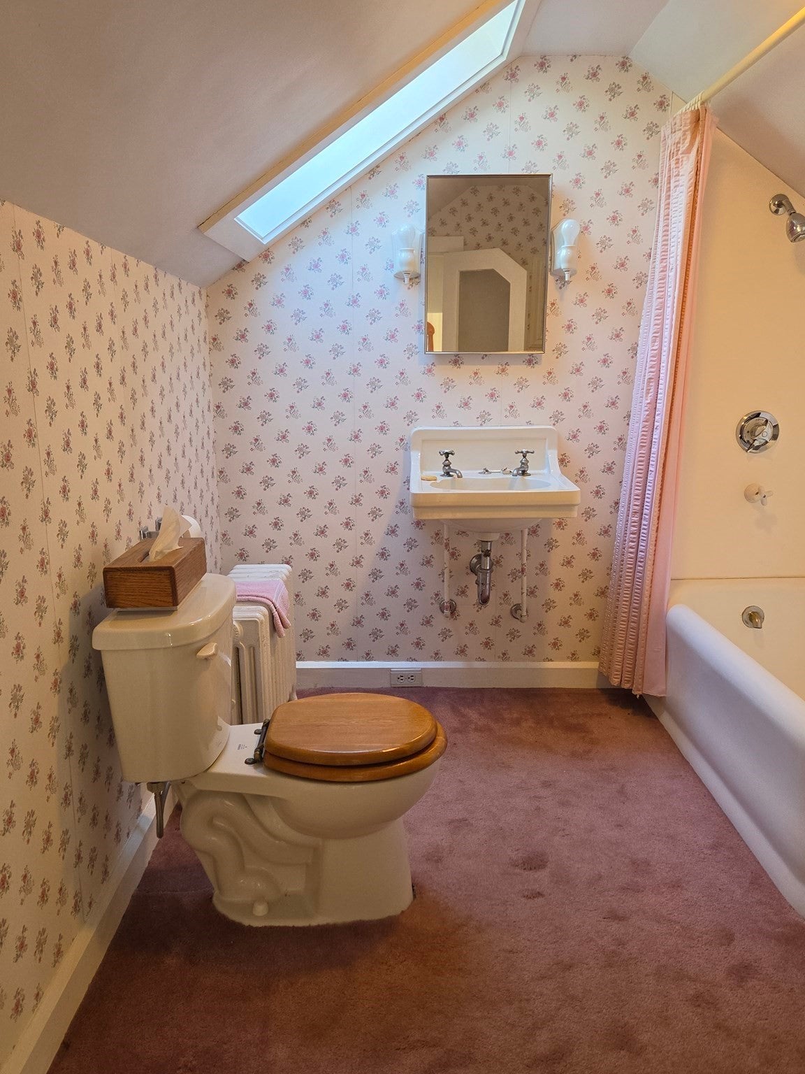 584 Slocum Rd, Dartmouth, MA Photo #20