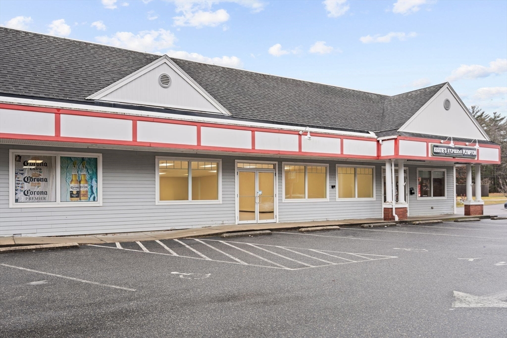 286 Main St 3