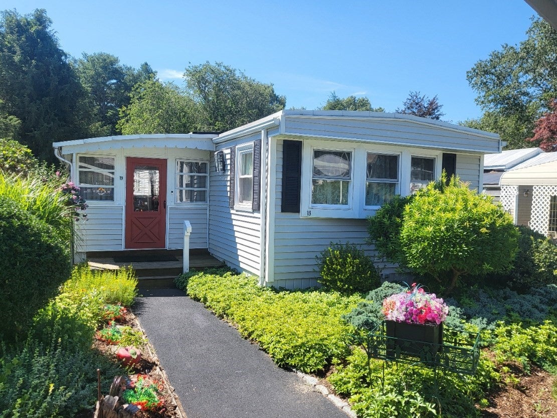 19 Ferndale Drive
