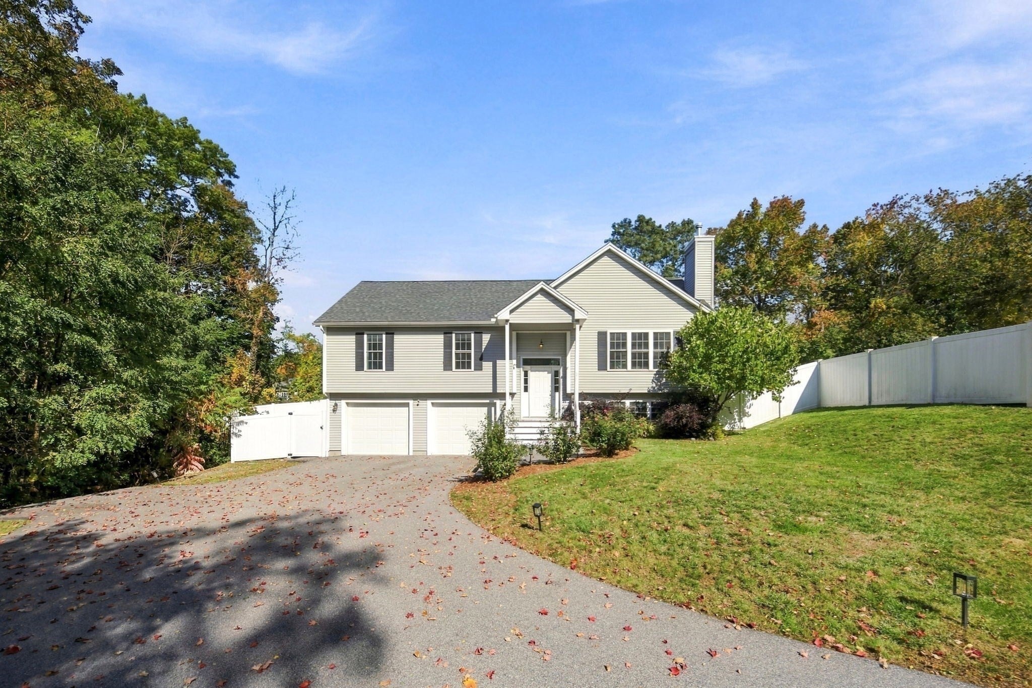 23 Grandview, Middleton, MA Photo #2