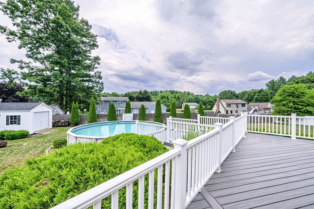 35 East Glen St, Westfield, MA, 35 East Glen St, Westfield, MA Photo #28