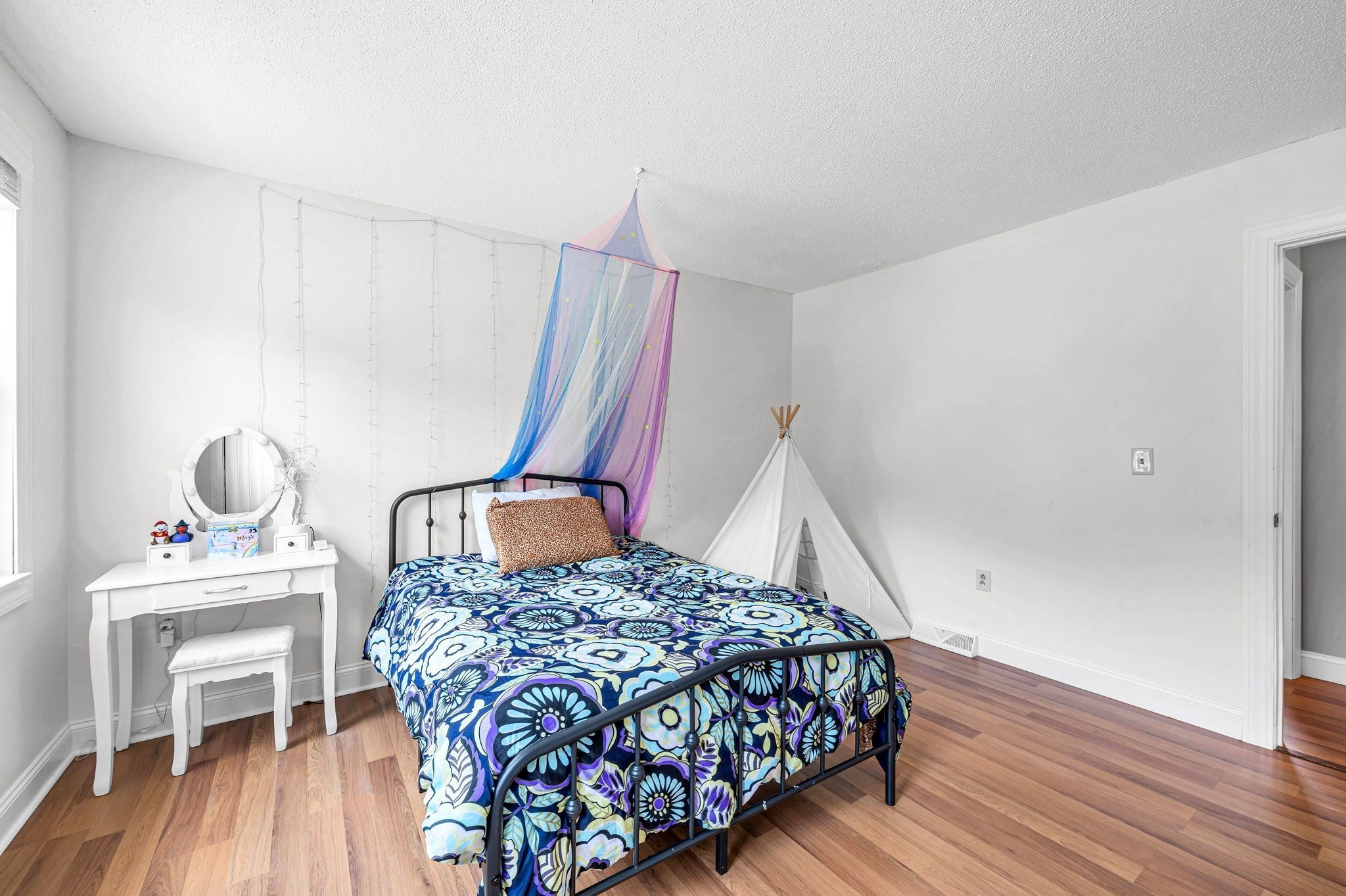 35 East Glen St, Westfield, MA Photo #22