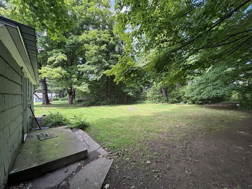 69 Meadow St, Amherst, MA, 69 Meadow St, Amherst, MA Photo #20