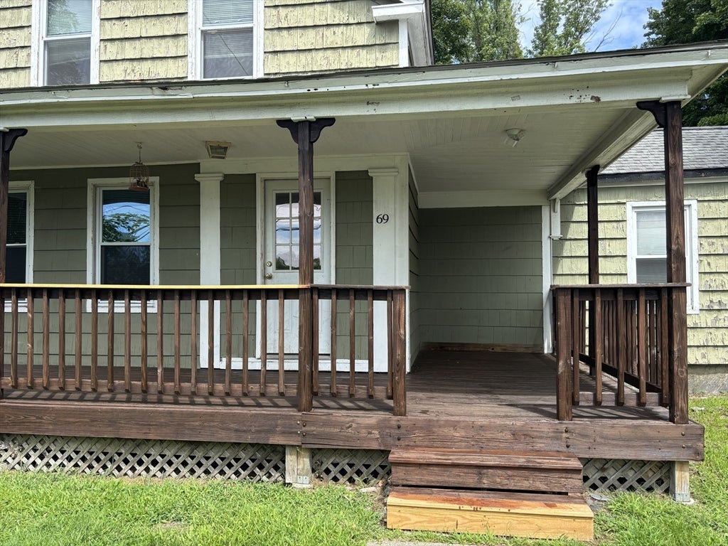 69 Meadow St, Amherst, MA, 69 Meadow St, Amherst, MA Photo #3