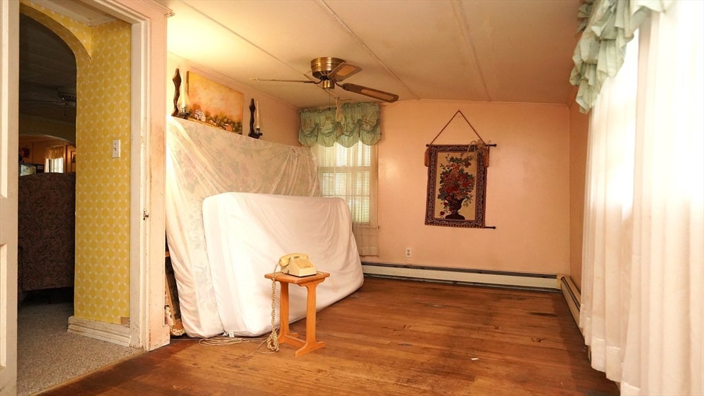 351 Towne St, North Attleboro, MA, 351 Towne St, North Attleboro, MA Photo #16