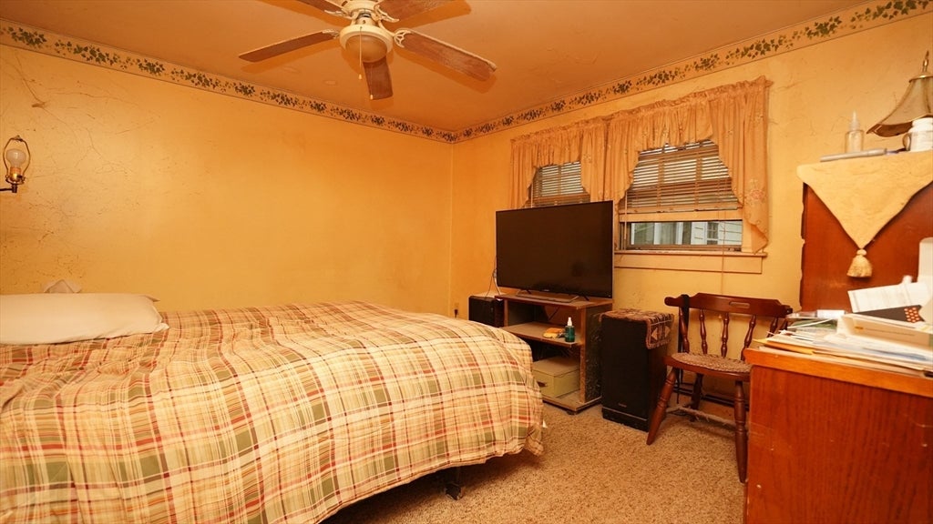 351 Towne St, North Attleboro, MA, 351 Towne St, North Attleboro, MA Photo #14