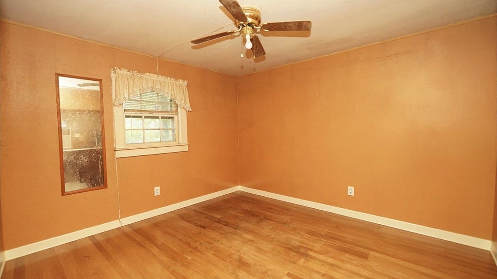 351 Towne St, North Attleboro, MA, 351 Towne St, North Attleboro, MA Photo #13