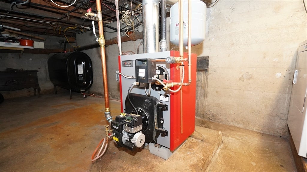 351 Towne St, North Attleboro, MA, 351 Towne St, North Attleboro, MA Photo #26