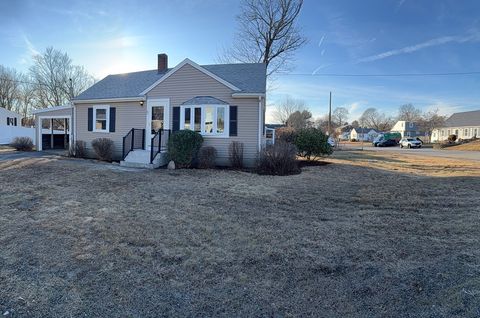 91 Rice St Abington MA 02351