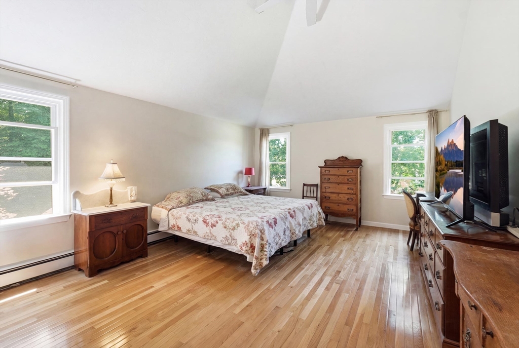 41 Lamplighter Dr, Shrewsbury, MA Photo #16
