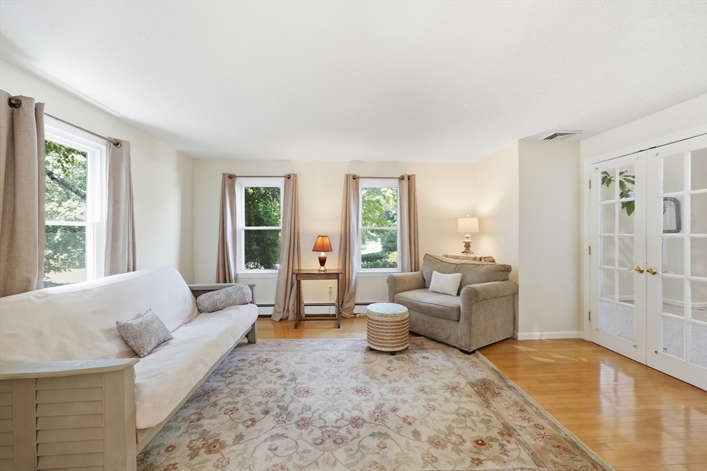 41 Lamplighter Dr, Shrewsbury, MA Photo #10
