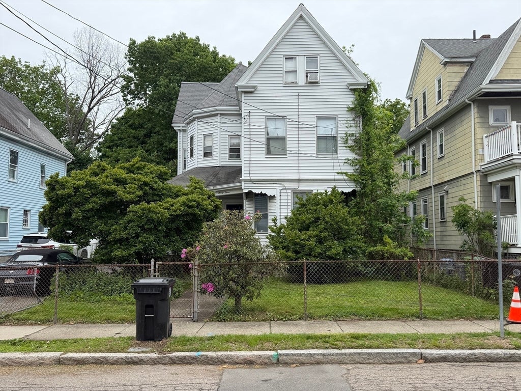 33 Melendy Ave