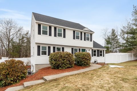 Photo of 27 Merrimac Dr, Pepperell, MA 01463 (MLS # 73488366)
