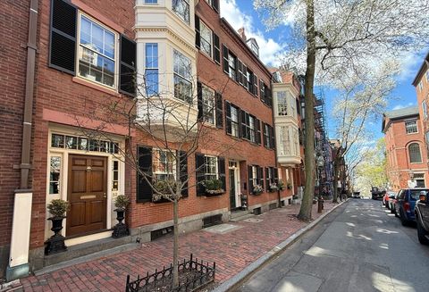 Photo of 52 Pinckney St, Boston, MA 02114 (MLS # 73511019)