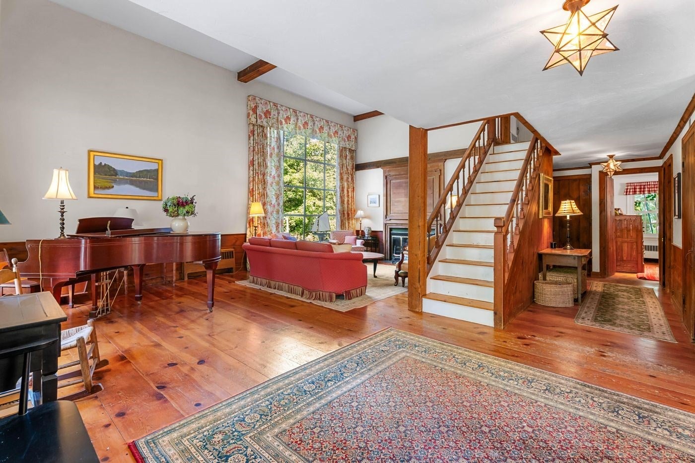 23 Eaglehead Rd