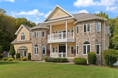 2 Bridle Path Lynnfield MA 01940