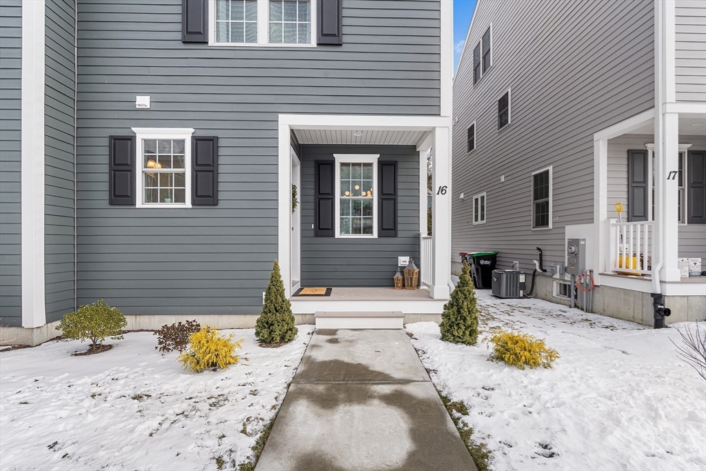 7 Hill St 16