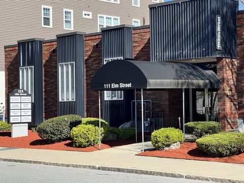 Photo of 111 Elm St #201, Worcester, MA 01609 (MLS # 73493086)