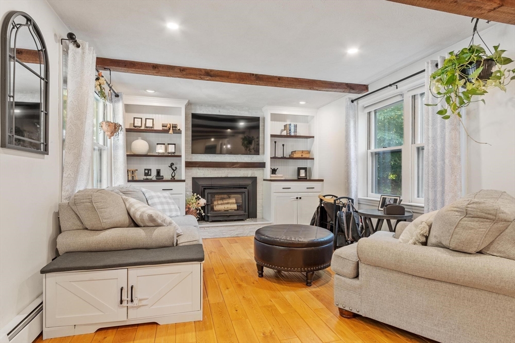 123 Houde St, Marlborough, MA Photo #11