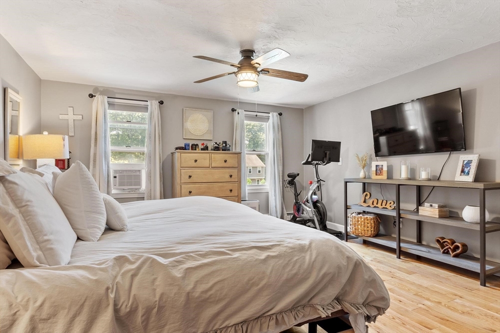 123 Houde St, Marlborough, MA Photo #20