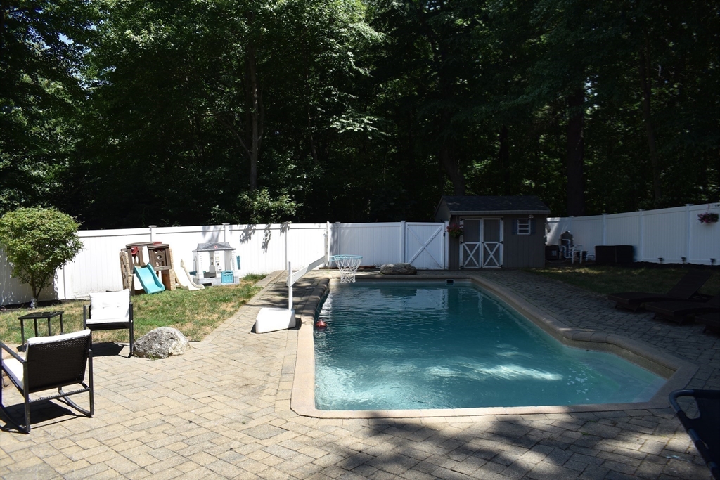 123 Houde St, Marlborough, MA Photo #34