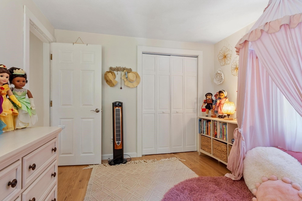 123 Houde St, Marlborough, MA Photo #24