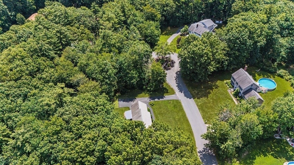33 Colleen Drive