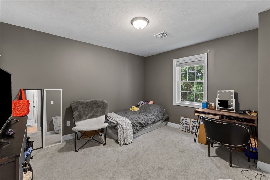 57 Martin St #B, Millbury, MA Photo #18