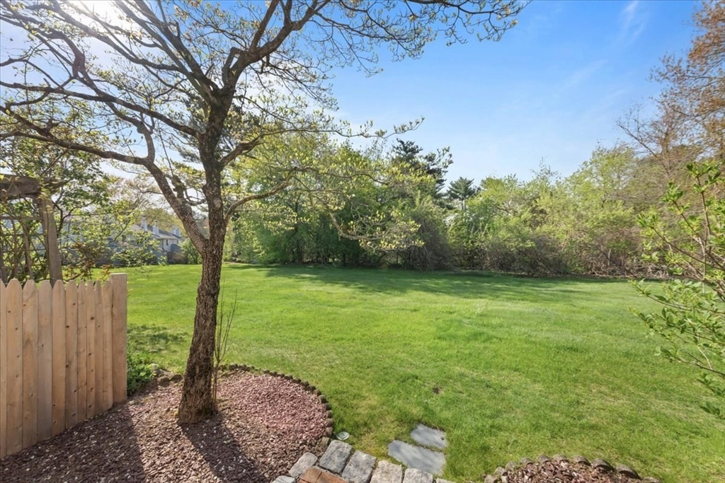 4 Apple Tree Hill Road #4, Hopkinton, MA Photo #21