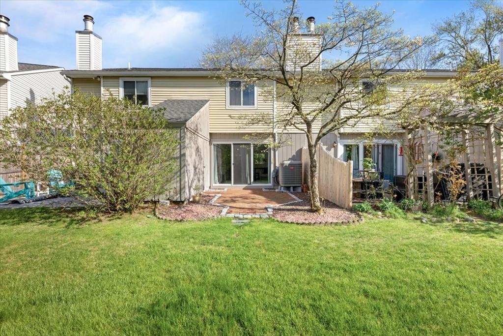 4 Apple Tree Hill Road #4, Hopkinton, MA Photo #17