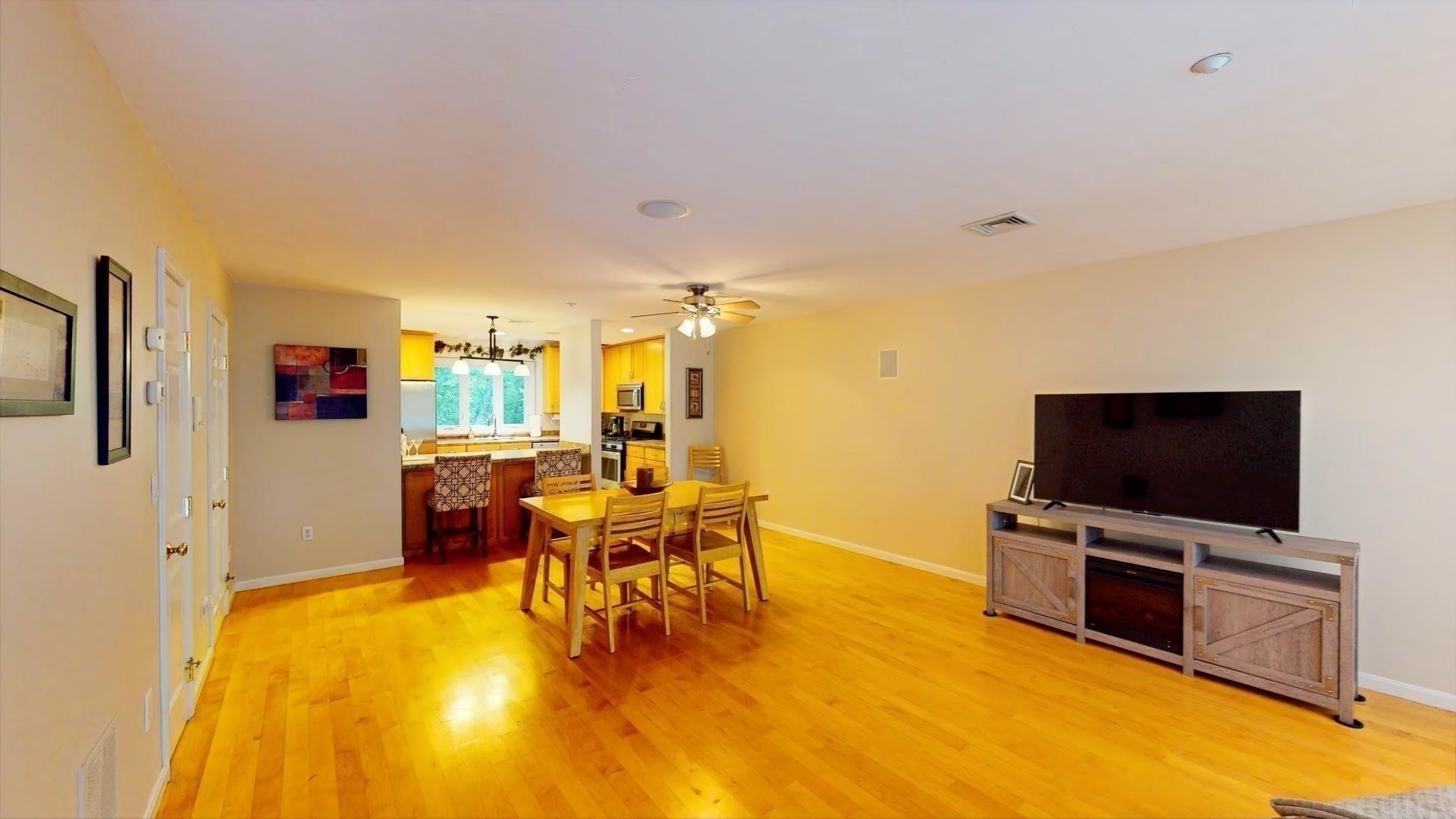 660 Thacher ST 14-02, Attleboro, MA, 660 Thacher ST 14-02, Attleboro, MA Photo #5