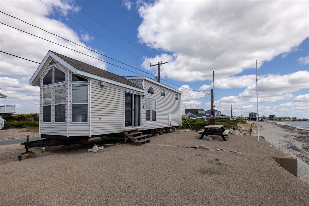 238 East Beach Rd