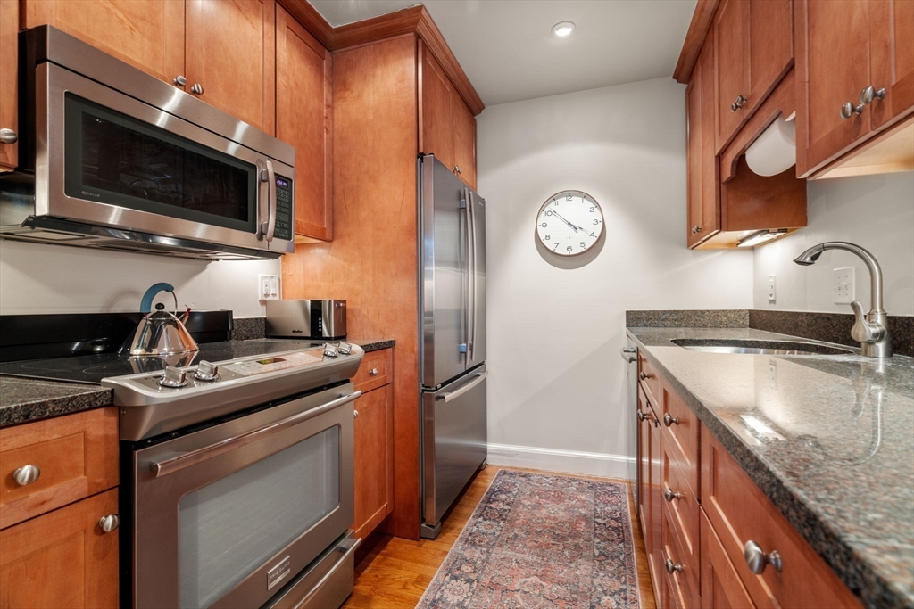 150 Appleton Street 3E