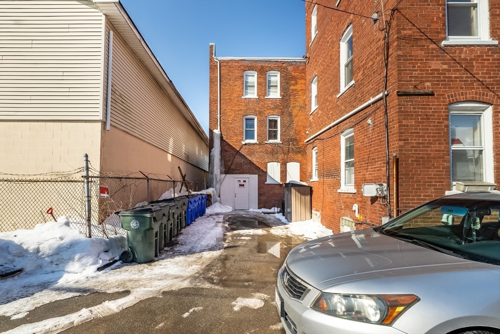 344-354 E Main Street