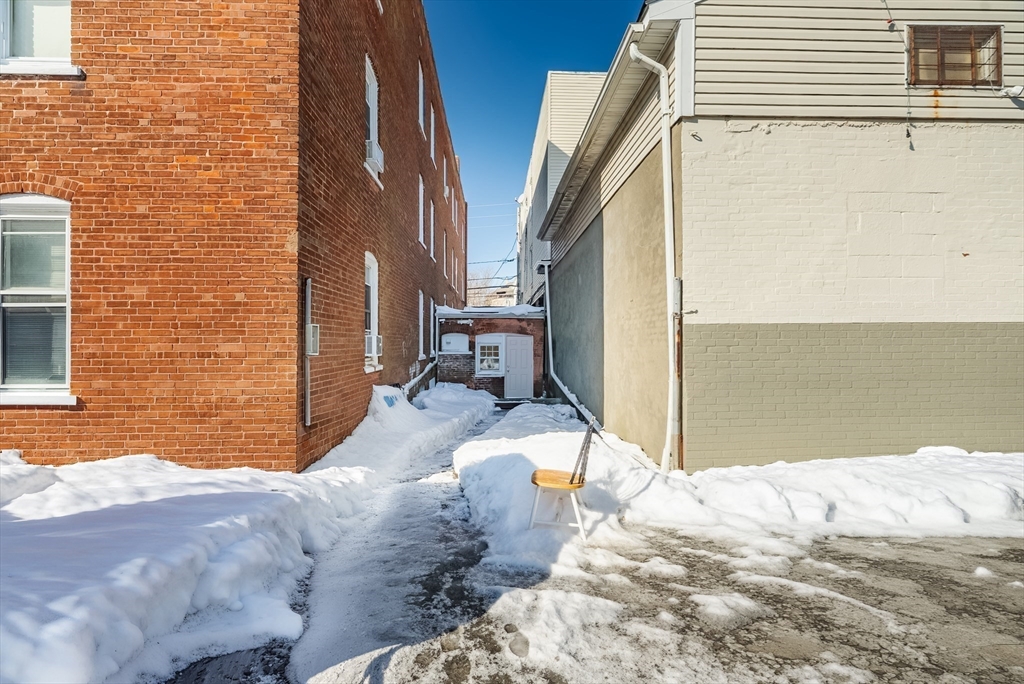 344-354 E Main Street