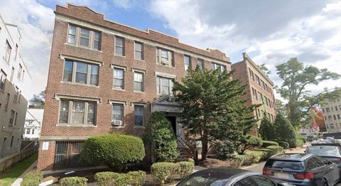 7 Lothian Rd B Boston MA 02135