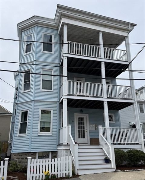 Photo of 5 Newton Street #1, Cambridge, MA 02139 (MLS # 73506287)