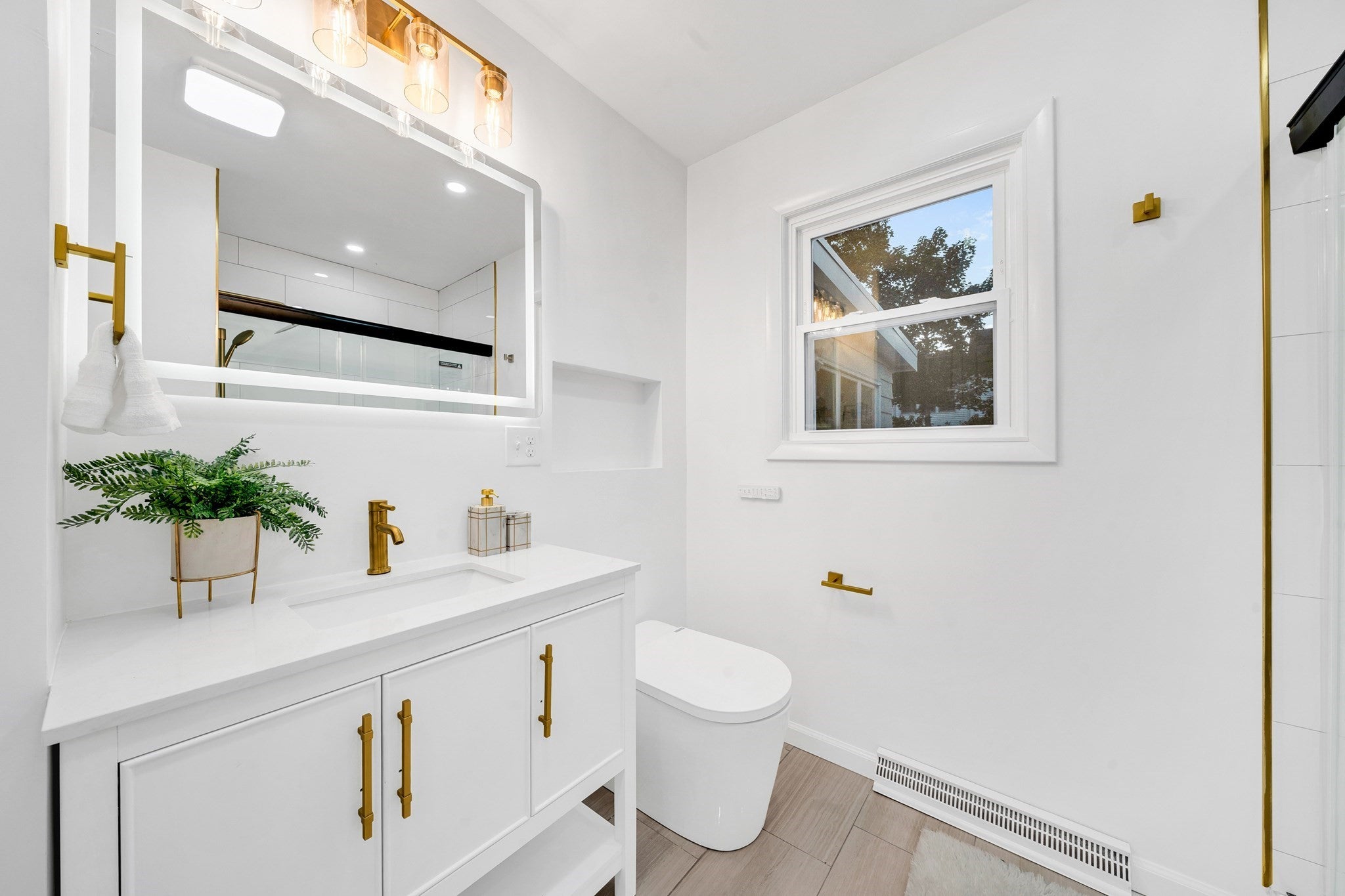 52 Hesper ST, Saugus, MA, 52 Hesper ST, Saugus, MA Photo #28