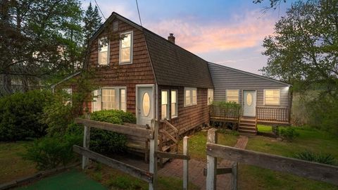 Photo of 99 Harris ST, Methuen, MA 01844 (MLS # 73522957)