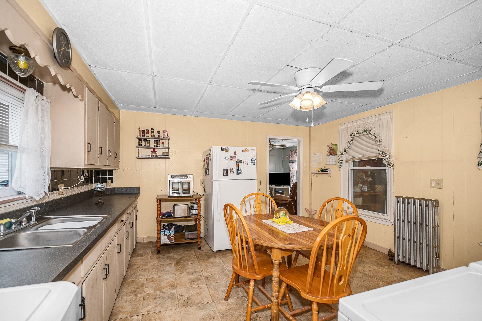 17 Coral St, Lowell, MA, 17 Coral St, Lowell, MA Photo #13