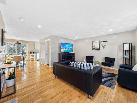 551 Hildreth St 10 Dracut MA 01826