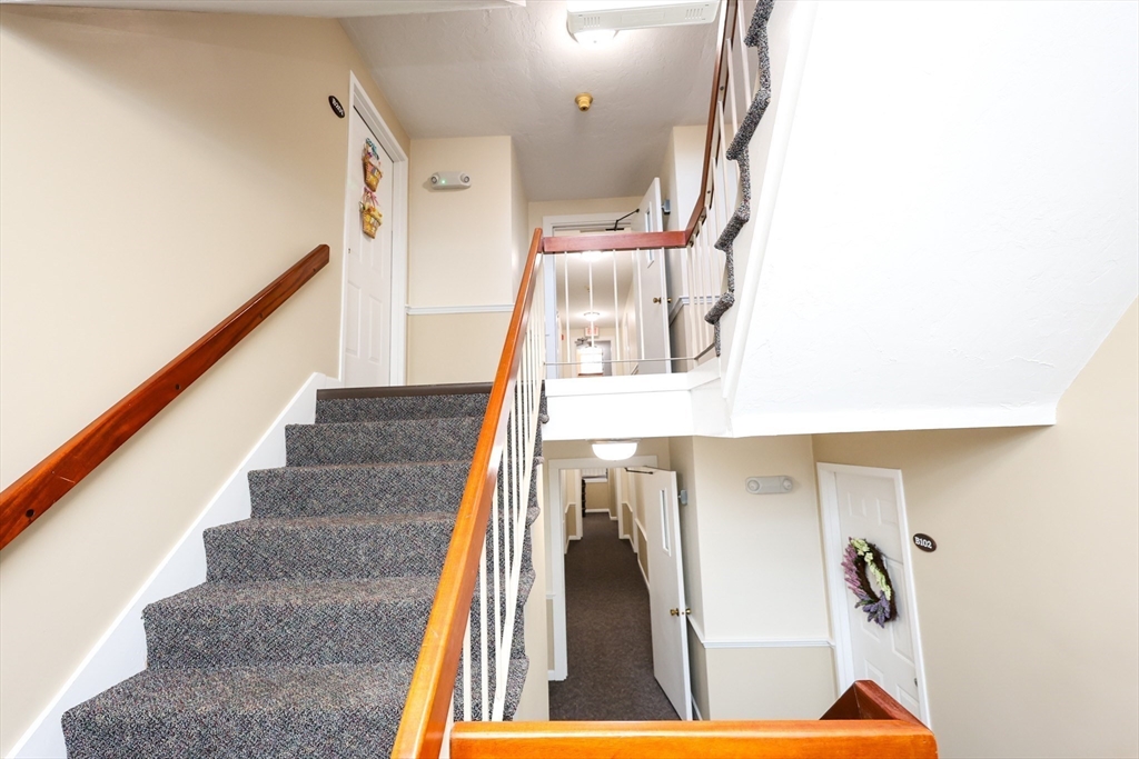 610 S Franklin St B202