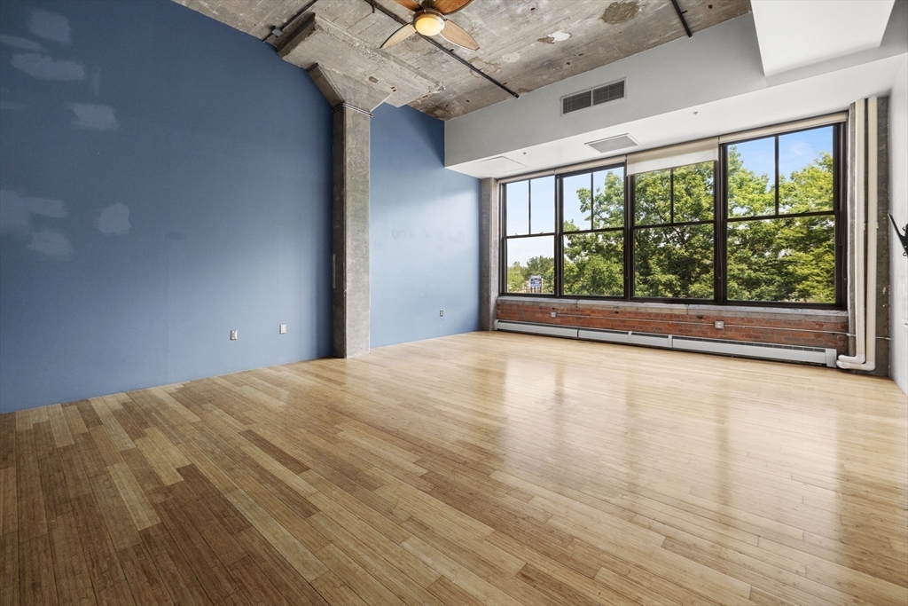 156 Porter St 247