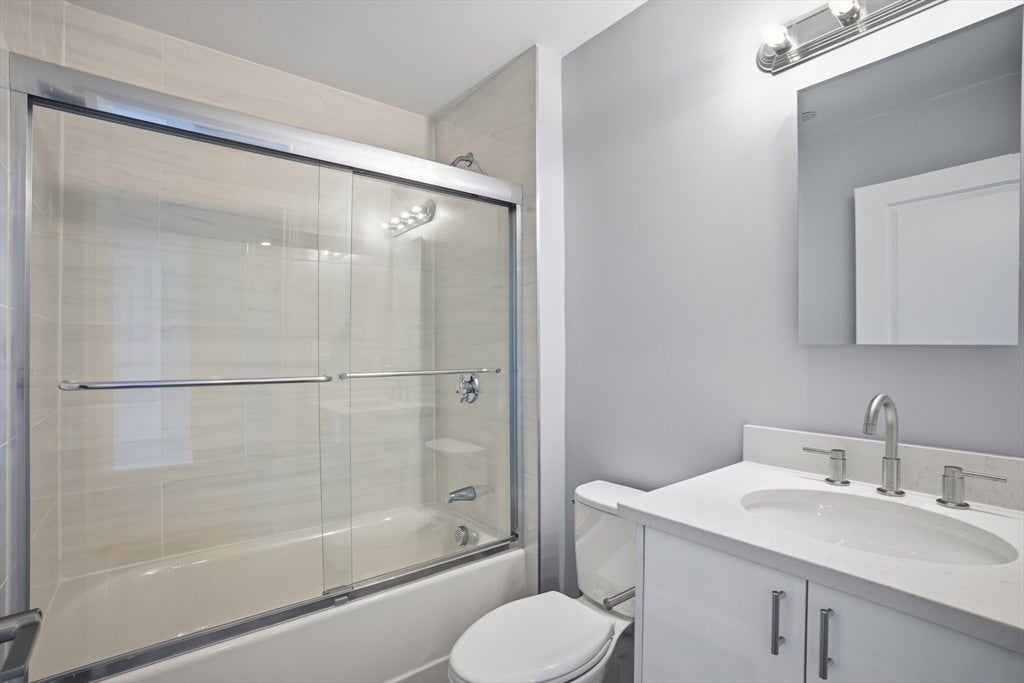 632 Centre St #203, Boston, MA, 632 Centre St #203, Boston, MA Photo #13