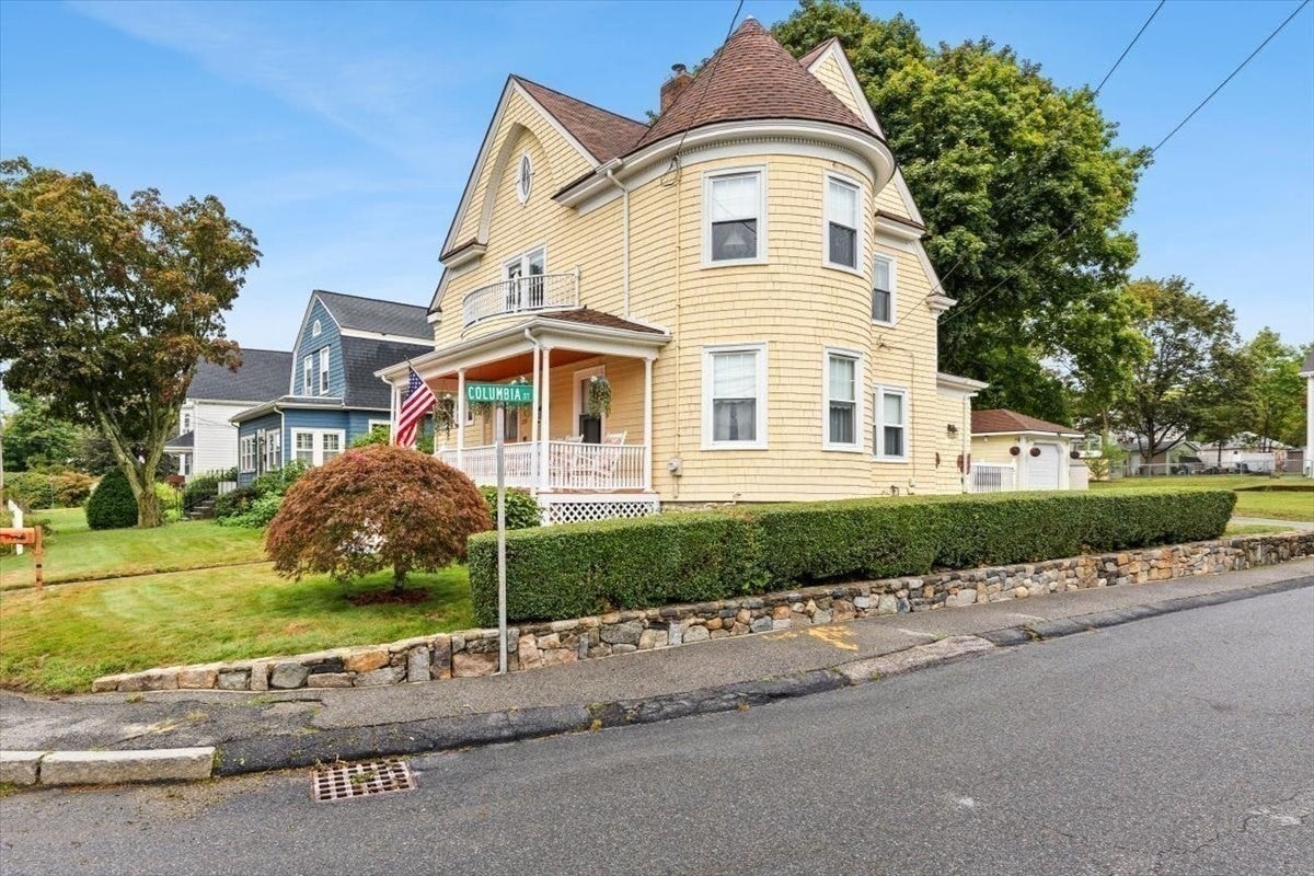 220 Smith St, North Attleboro, MA, 220 Smith St, North Attleboro, MA Photo #3