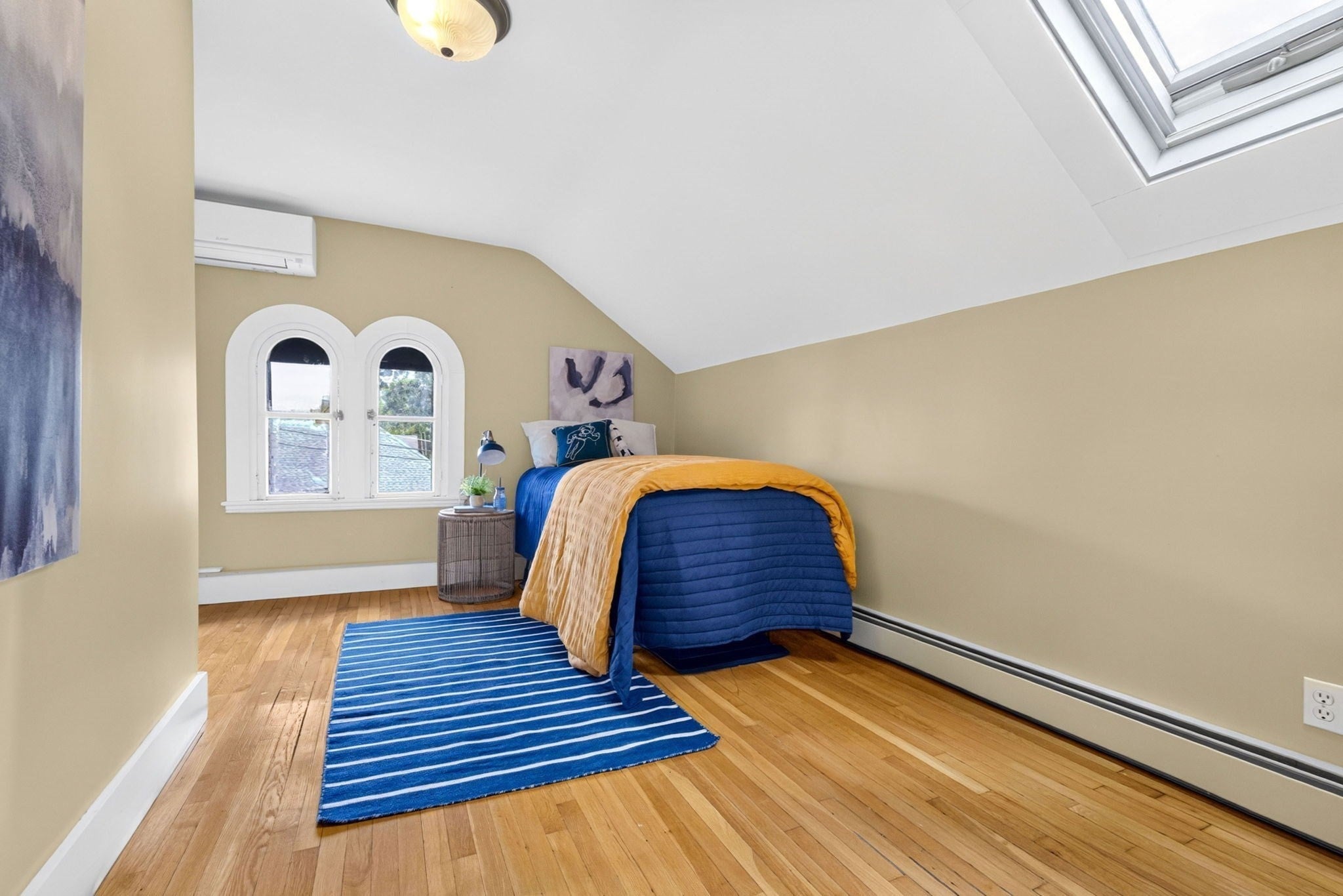 122 W Wyoming Ave #C, Melrose, MA Photo #4
