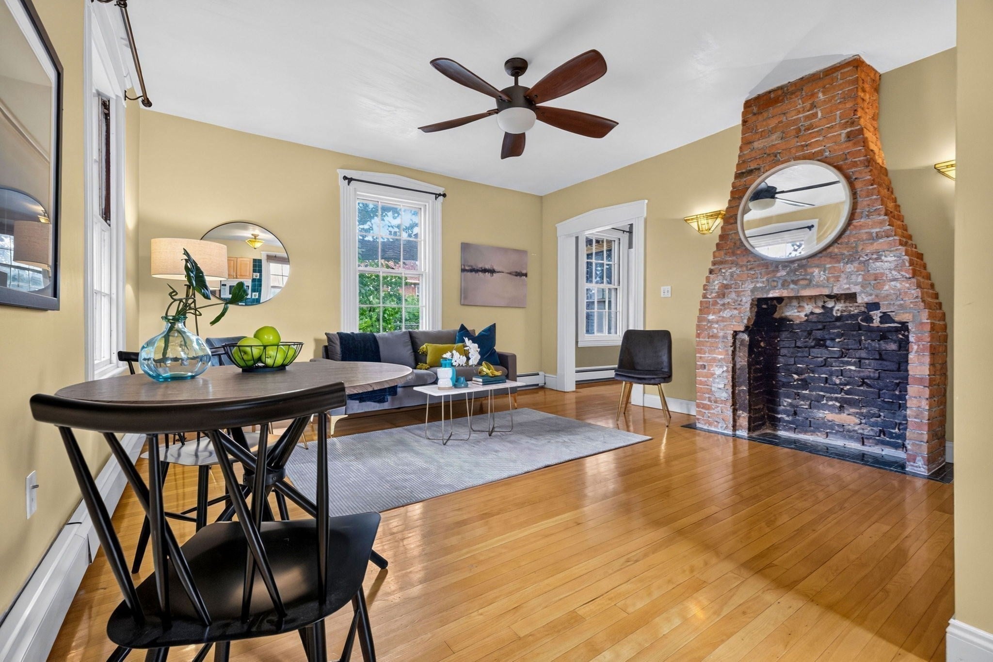 122 W Wyoming Ave #C, Melrose, MA Photo #6