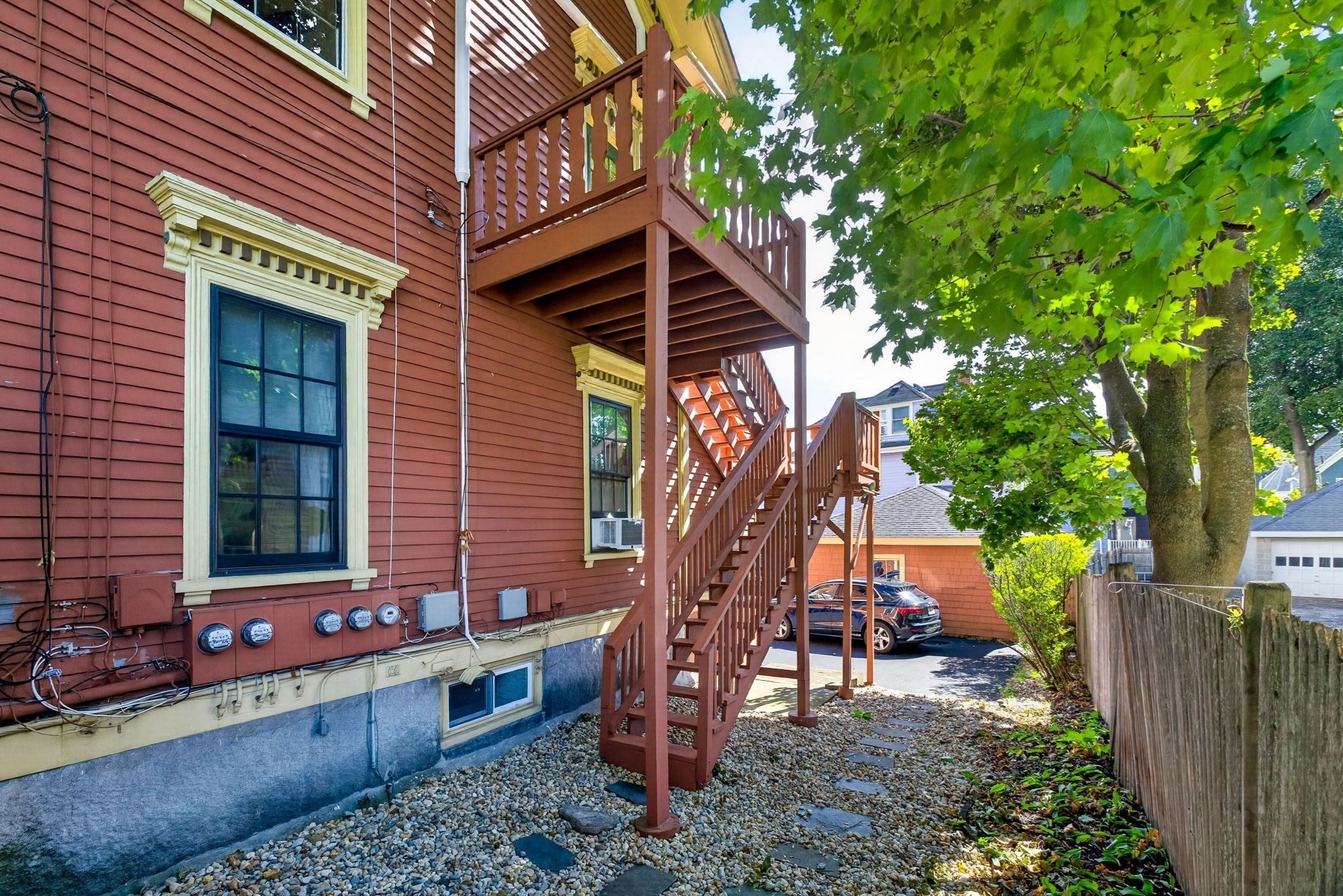 122 W Wyoming Ave #C, Melrose, MA Photo #24